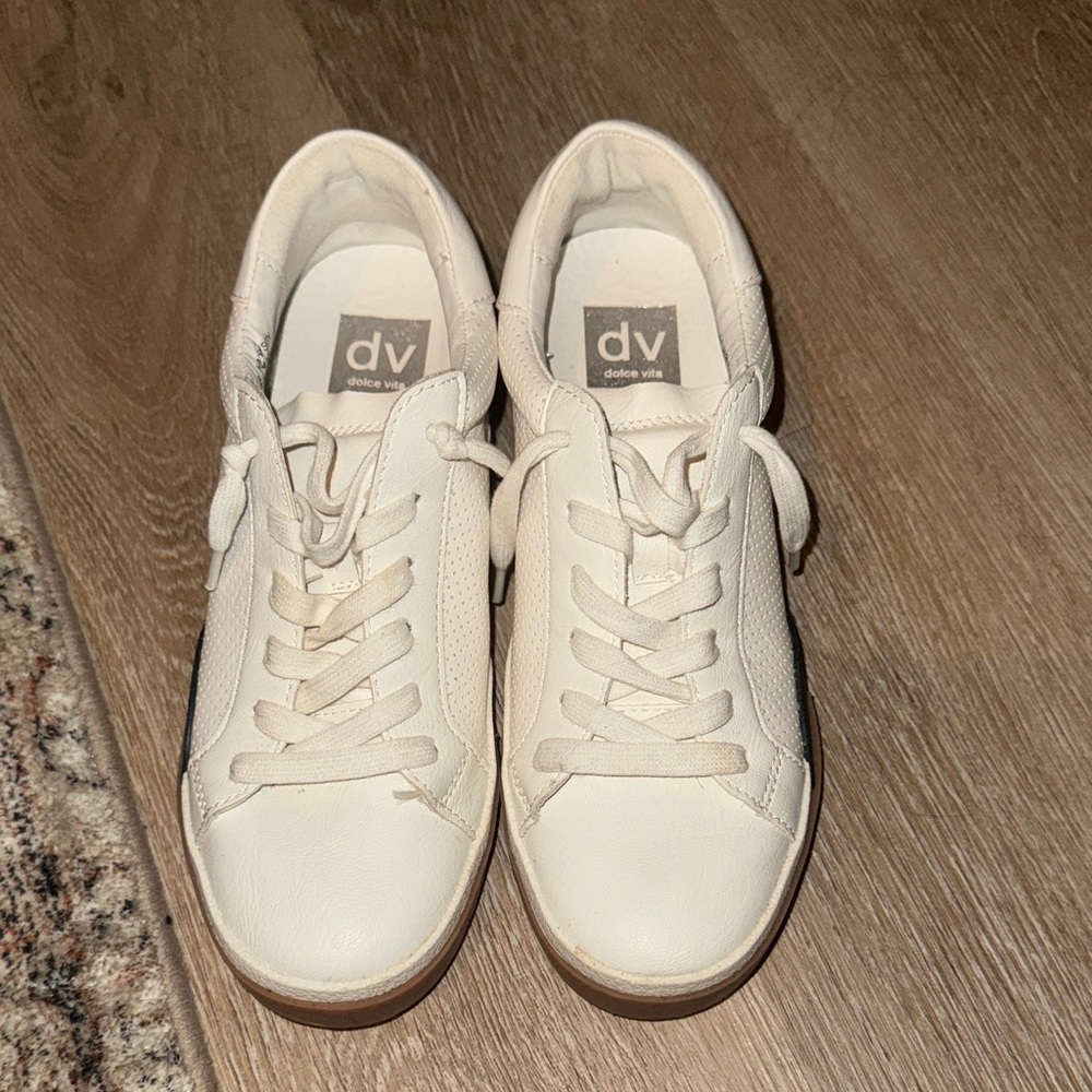 Dolce Vita Off-White Leather Sneakers
